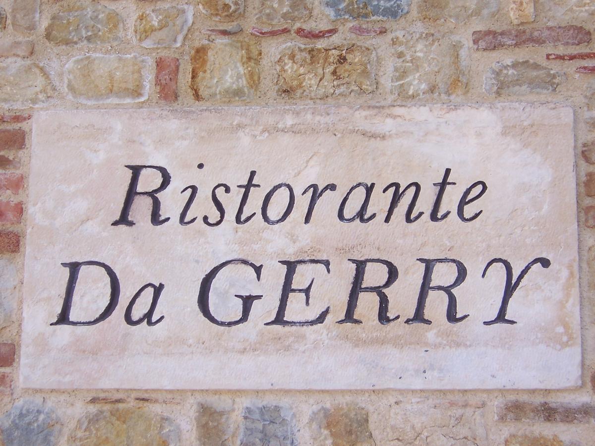 Locanda Da Gerry Castelcucco Exteriör bild