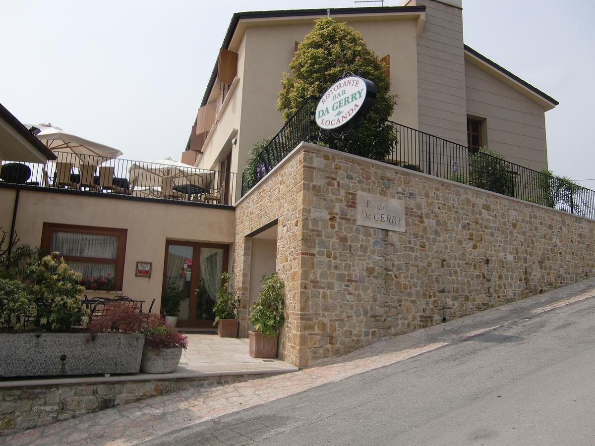 Locanda Da Gerry Castelcucco Exteriör bild